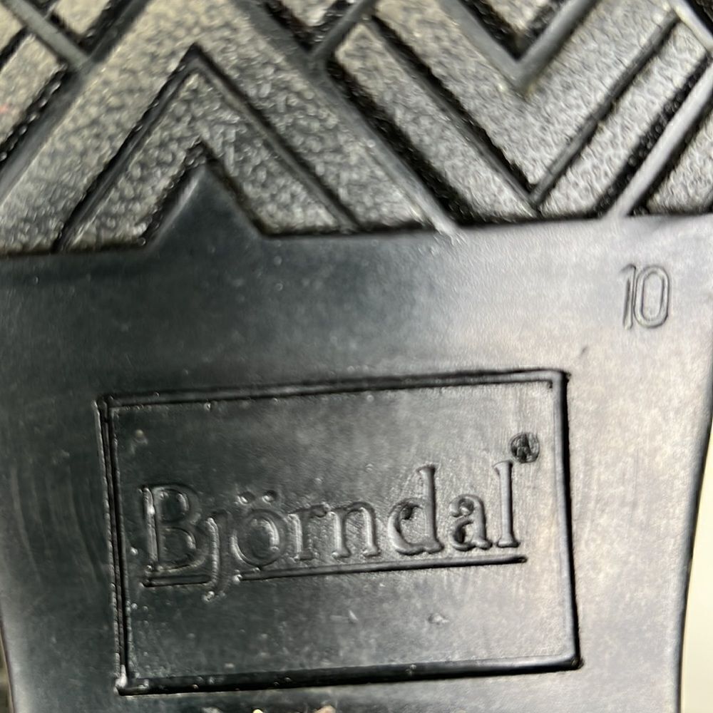 Bjorndal Black Clogs Size 10 - Picture 6 of 7